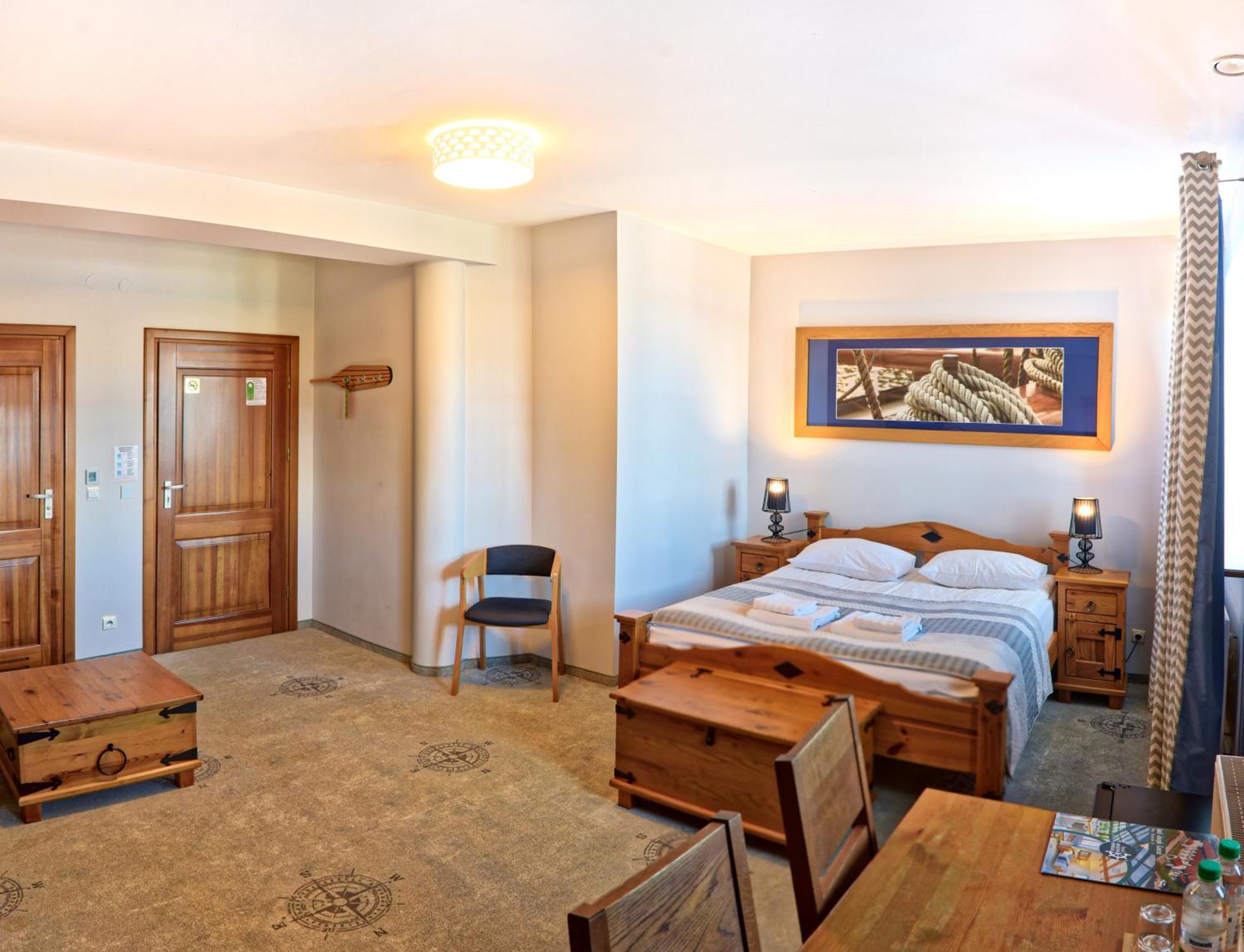 Hotel Joseph Conrad Spa & Wellness Pisz Ngoại thất bức ảnh
